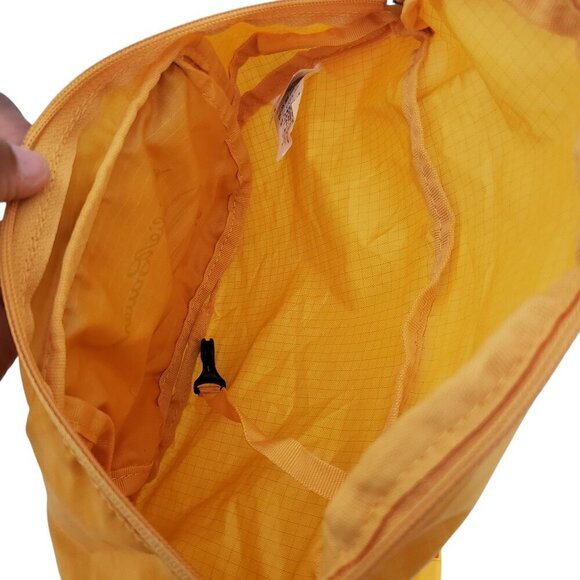 Eddie Bauer Stowaway Packable Waist Fanny Pack - Picture 8 of 10